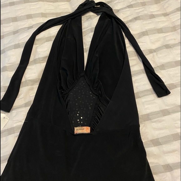 Halter top - Picture 3 of 4